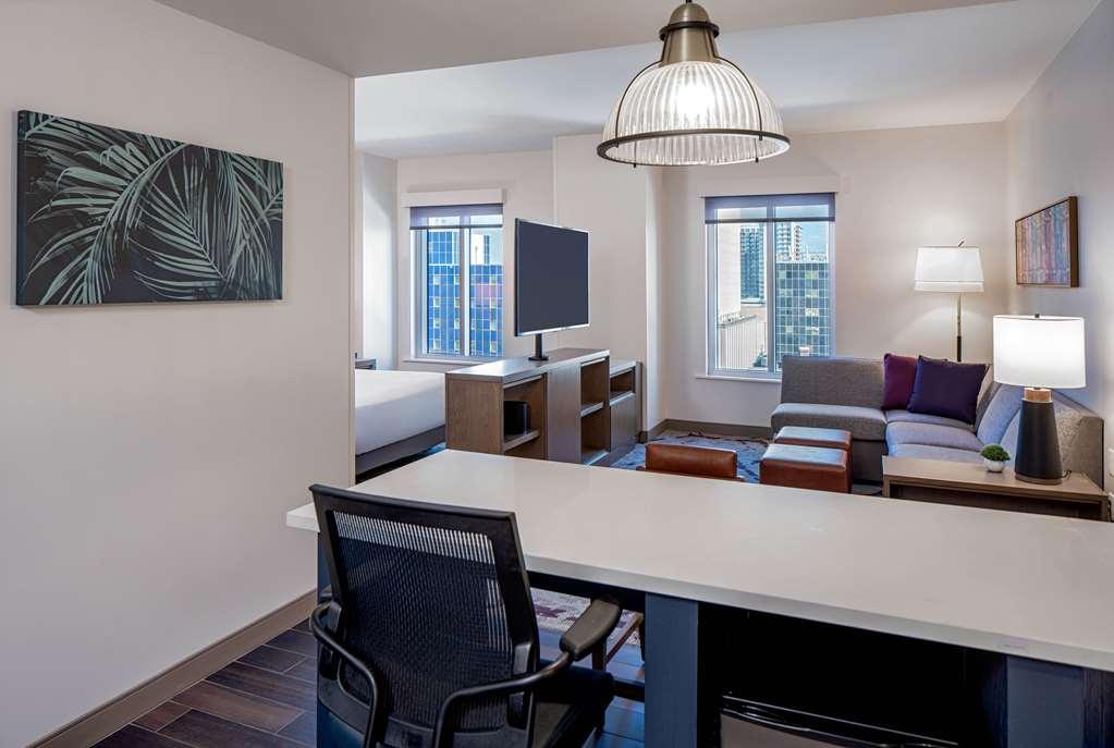 Hyatt House Downtown Tampa