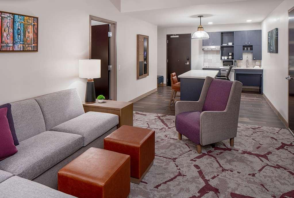 Hyatt House Downtown Hotel